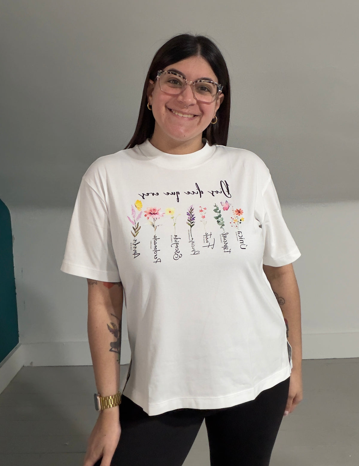 Dios dice que Eres🌻| Oversized Woman T-Shirt