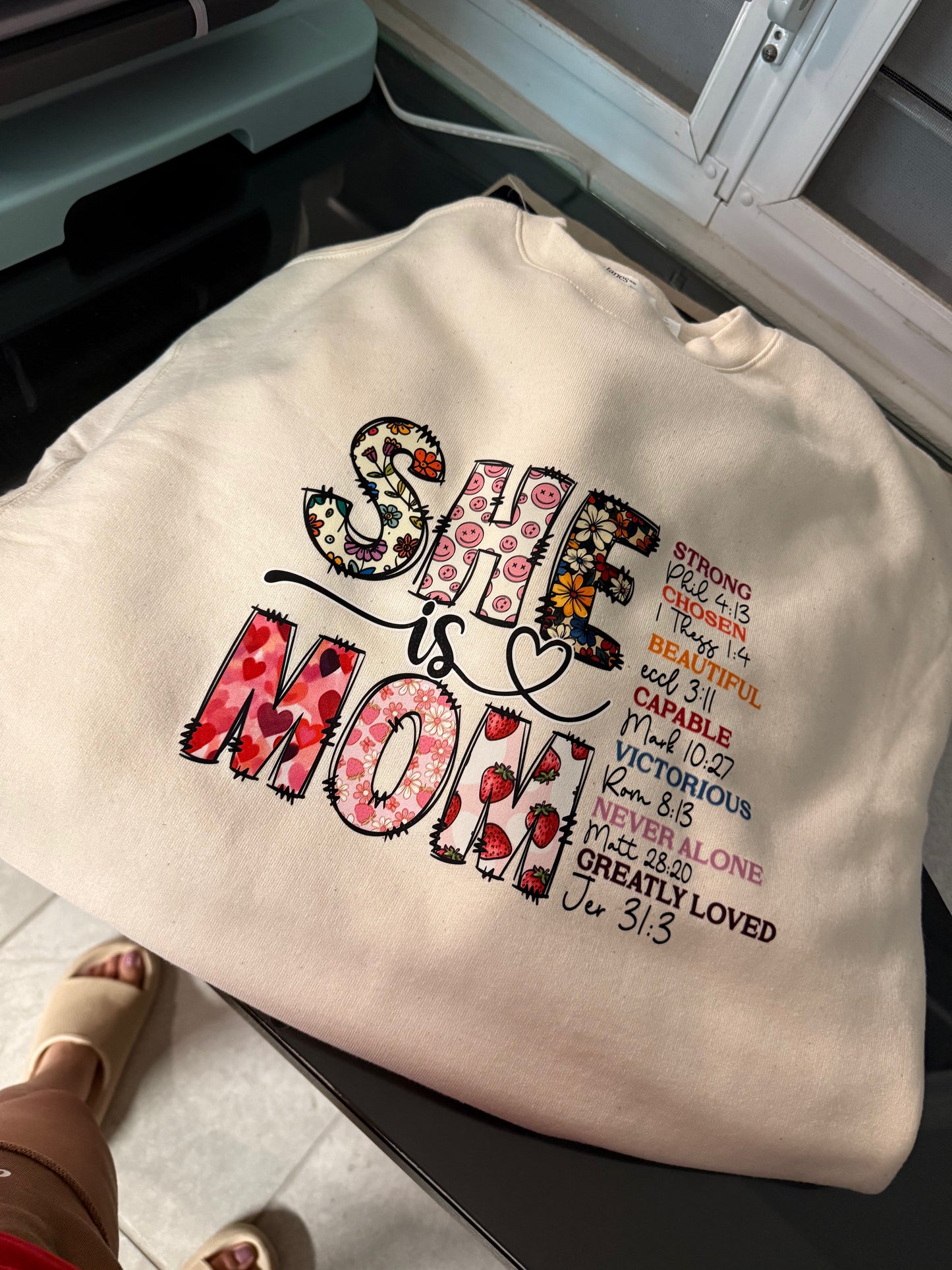 She is Mom ❤️ | Long Sleeve Oversized Woman Sweatshirt